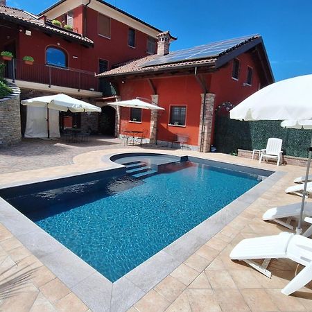 Villa Laura B&B Fossano Exteriör bild