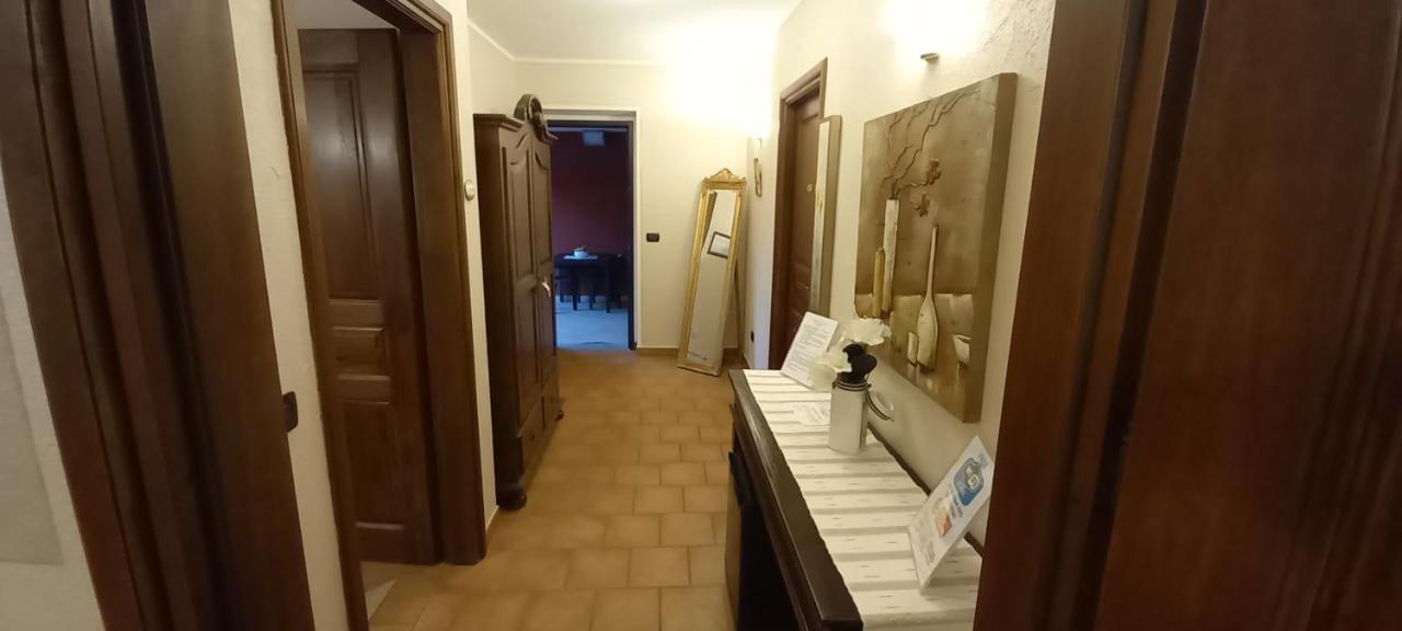 Villa Laura B&B Fossano Exteriör bild