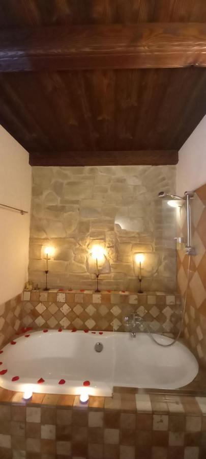 Villa Laura B&B Fossano Exteriör bild