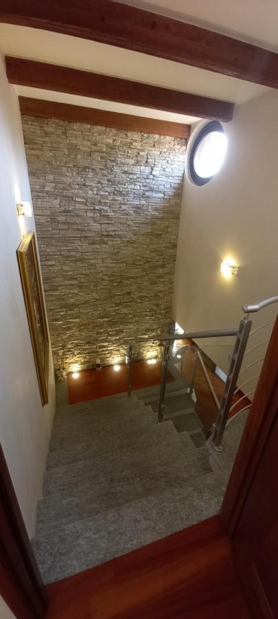 Villa Laura B&B Fossano Exteriör bild