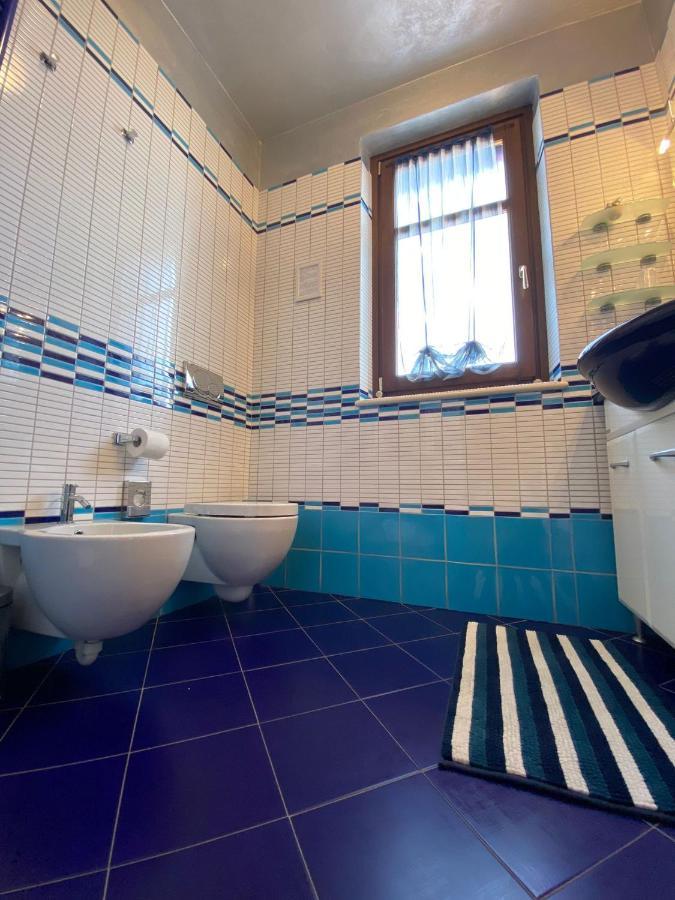 Villa Laura B&B Fossano Exteriör bild