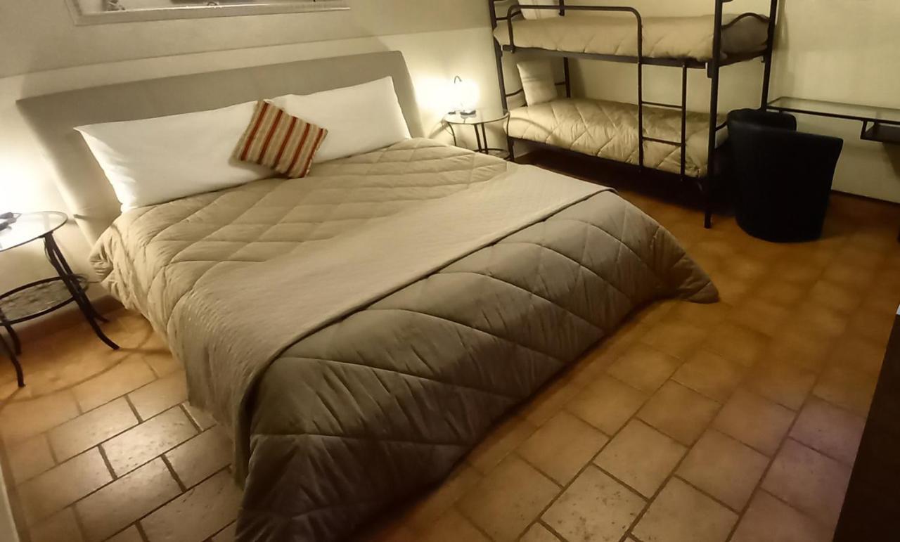 Villa Laura B&B Fossano Exteriör bild